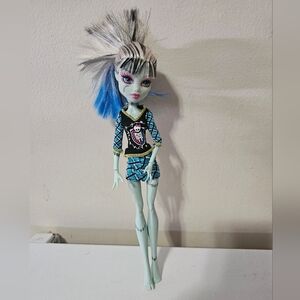Monster High Ghoul Spirit Frankie Stein 2013